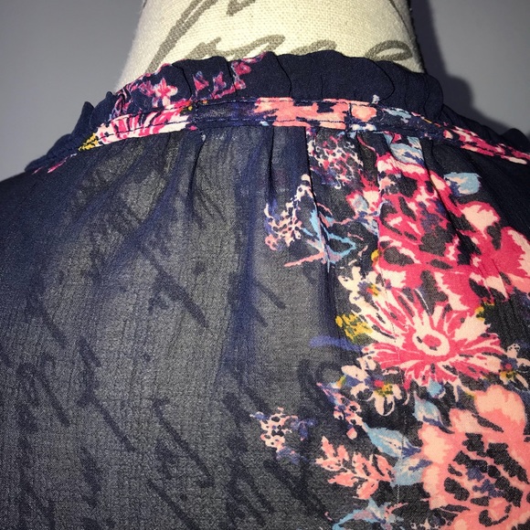 Classy Floral Maxi Dress - Picture 6 of 6